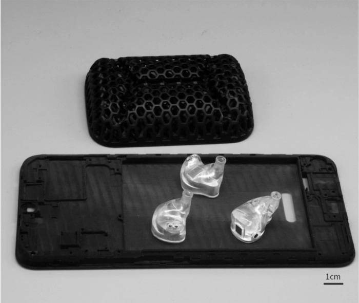 microCube T30 專業級精密 3D 列印機：消費性電子